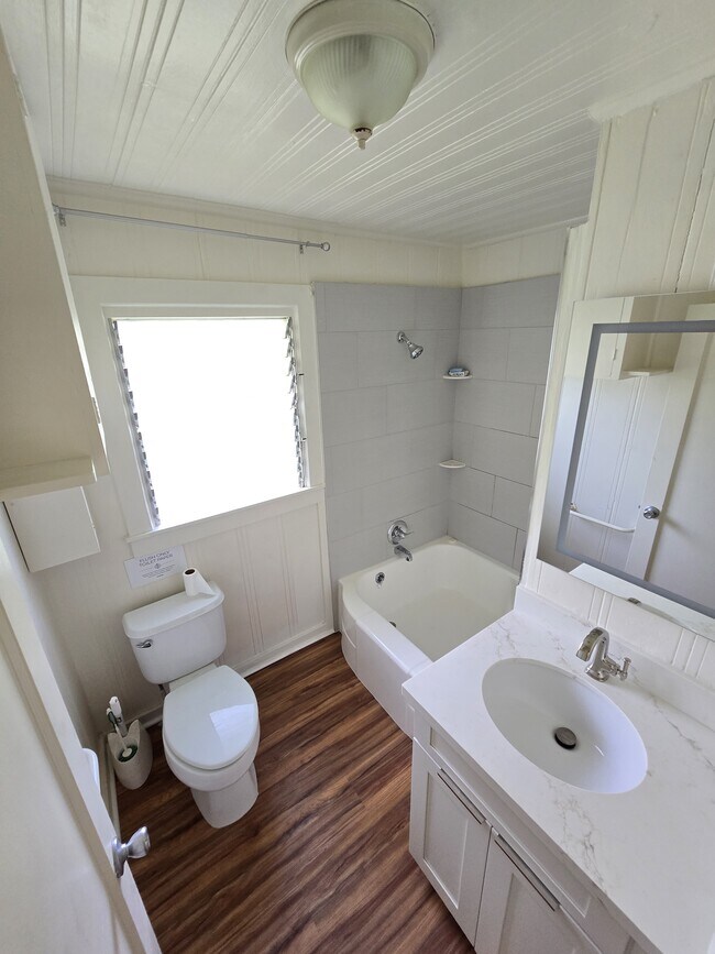 Foto del edificio - 3260 Olu St