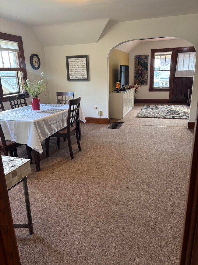 Foto del edificio - 2119 Lasalle St