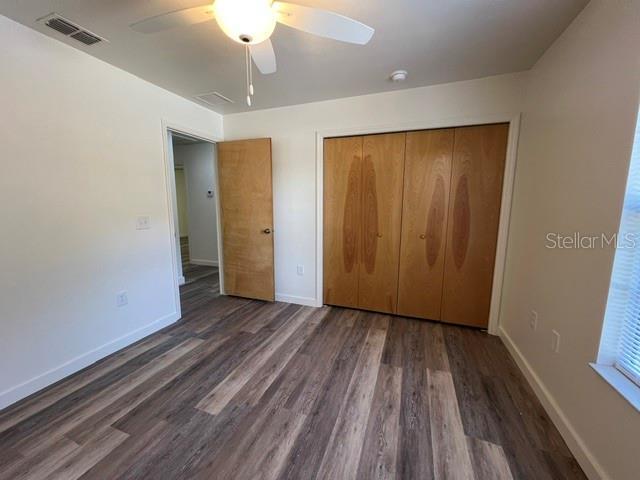 Building Photo - 1439 N Paris St