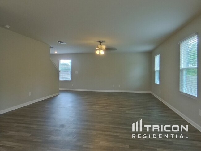 Foto del edificio - 331 Indian River Dr
