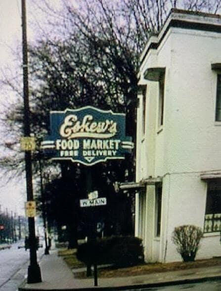 Photo - 326 W Main St Apartment