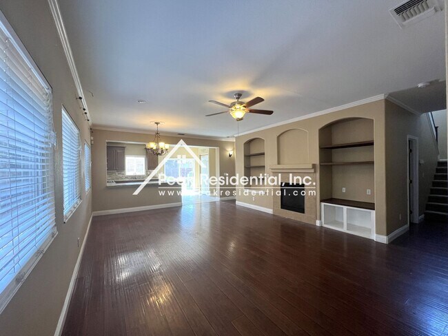 Foto del edificio - Very Nice North Natomas 3bd/2.5ba With 2 C...
