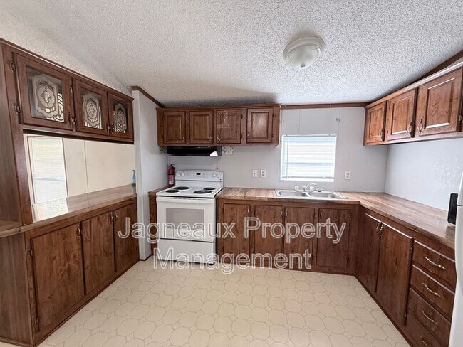 Foto del edificio - 7775 LA-1133