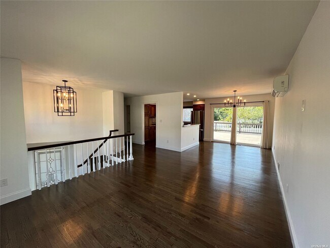 Foto del edificio - 12 Parnell Dr