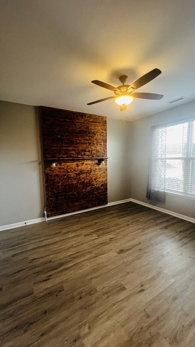 Foto del edificio - 116 Clearview Ct