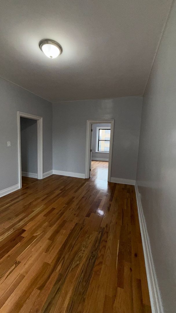 Interior Photo - 2684-Highland Arms Realty