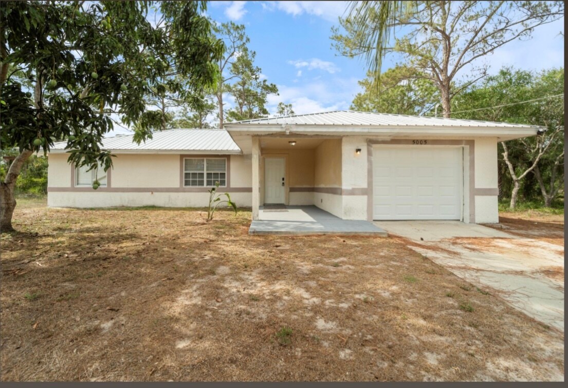 Foto principal - 5005 Squaw Ln