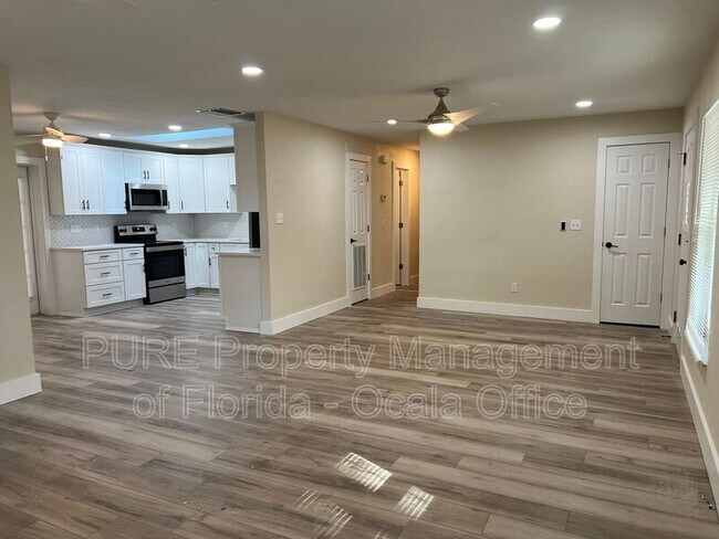 Foto del edificio - 7509 SW 78th Pl