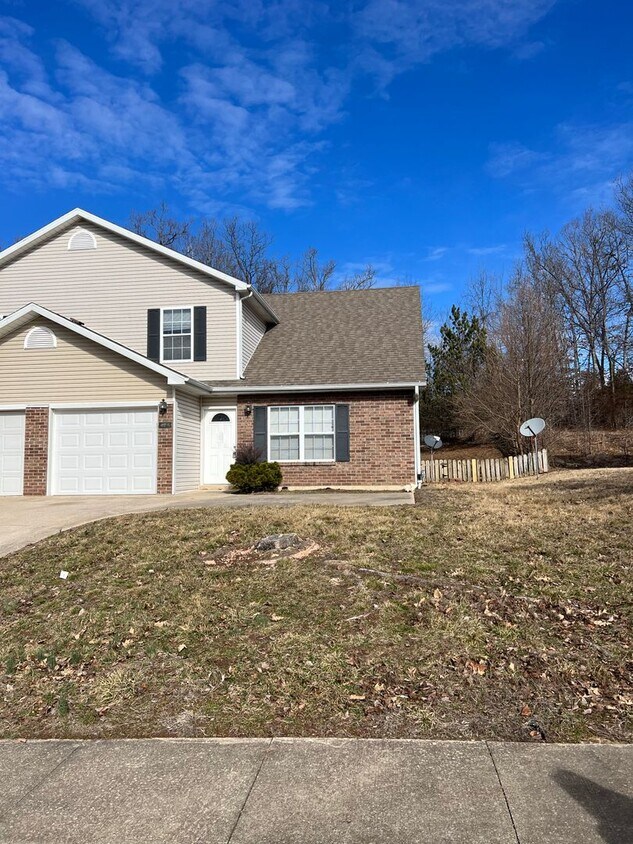 Primary Photo - 4913-4915-4915 Kirk Hill Rd