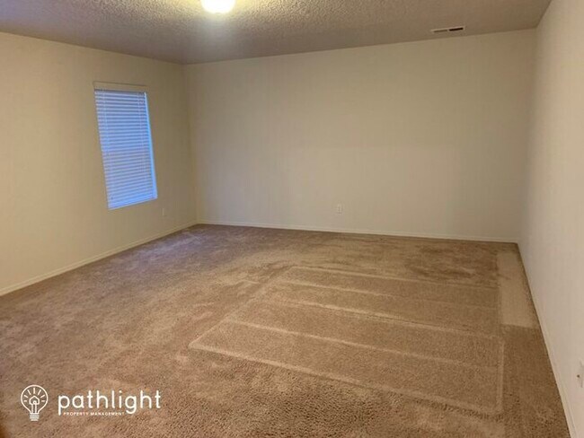 Foto del edificio - 59 Hermanos Loop, Los Lunas, NM, 87031