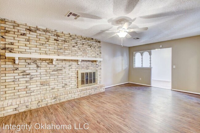 Foto del edificio - 4 br, 2 bath House - 1332 Northwest 104th ...