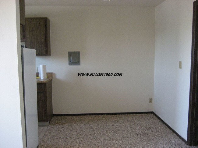 Building Photo - 1444 Kennedy Avenue 202 - 1 BR near CMU