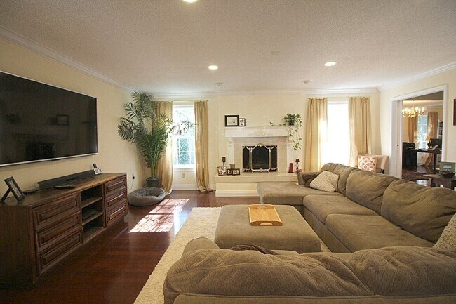 Foto del edificio - Beautiful 3 Bedroom Home In Bluewater Bay!