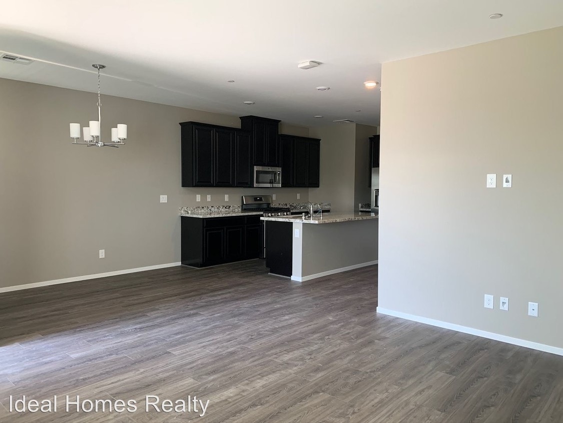 Building Photo - 3 br, 2.5 bath Apartment - 785 Clouded Valley