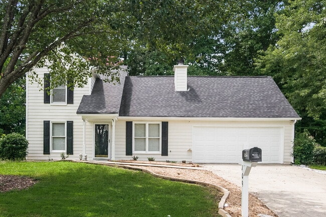 Building Photo - 109 Aztec Way SE