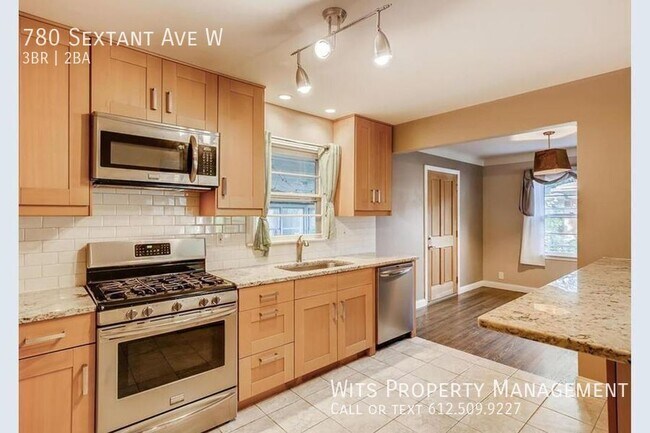 Foto del edificio - 780 Sextant Ave W