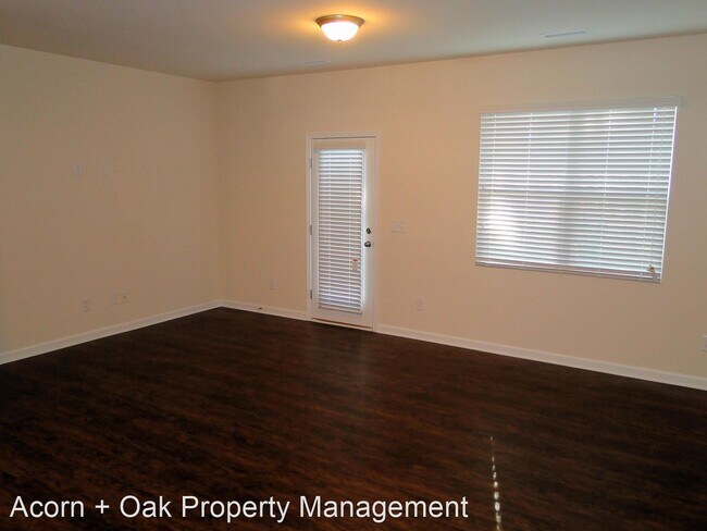 Building Photo - 3 br, 2.5 bath House - 8814 Commons Townes...