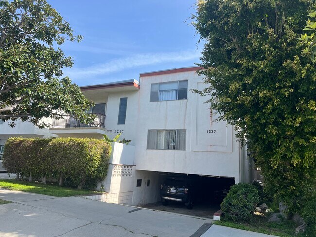 Foto del edificio - 1237 10th St