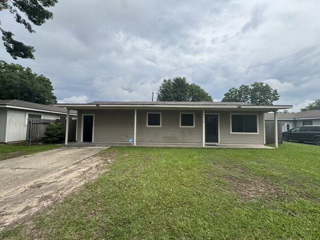 Building Photo - 3608 Edgemont Dr