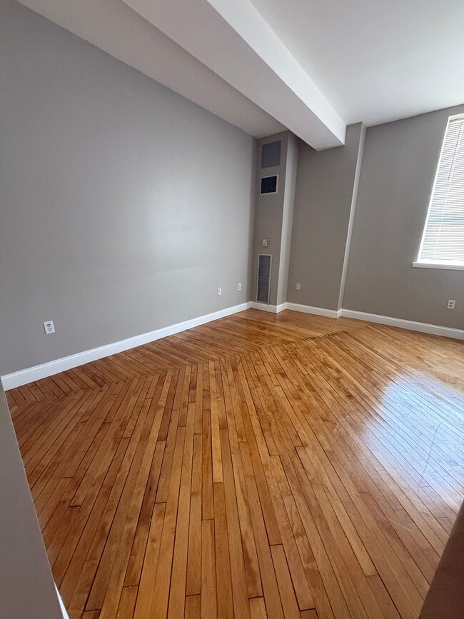 Foto del edificio - 312 Shirley St