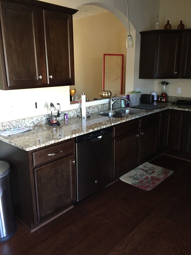 Foto del edificio - 207 Portico St