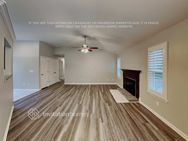 Building Photo - 12512 Diamond Dr