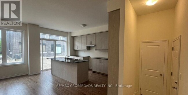 Building Photo - 22 Blick Crescent