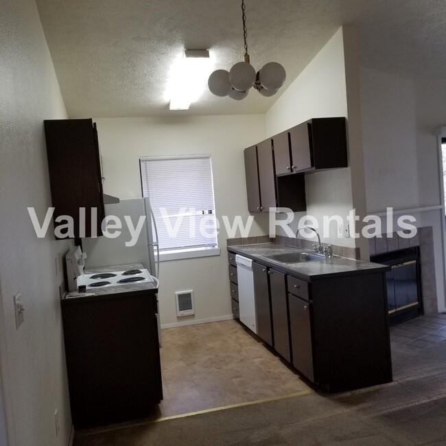 Stove, Refrige, Dishwasher - 12515 E Mansfield Ave