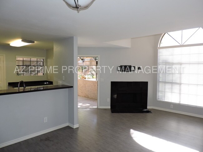 Foto del edificio - 2333 E Southern Ave