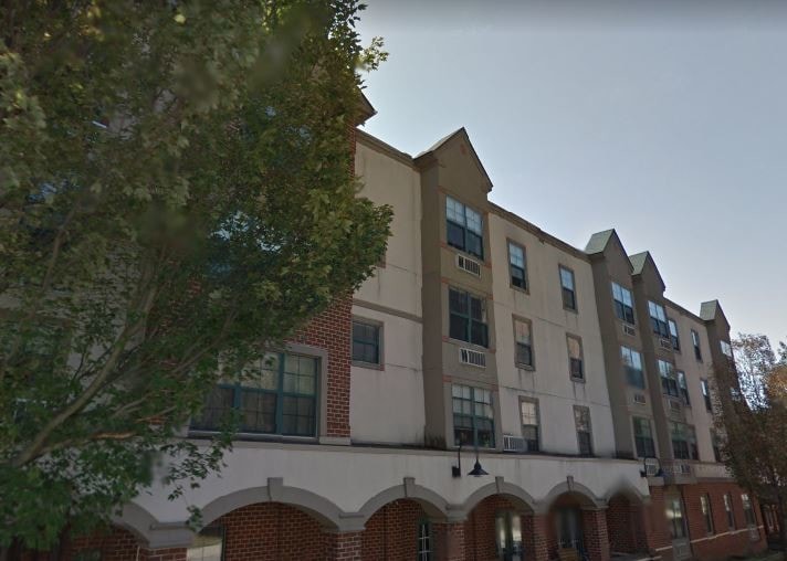 140 E Chestnut St, Coatesville, PA 19320 Apartments in Coatesville