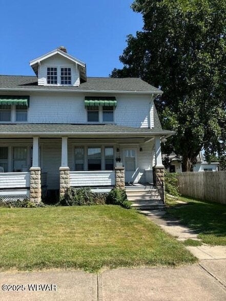 Building Photo - 1118 Mulberry St