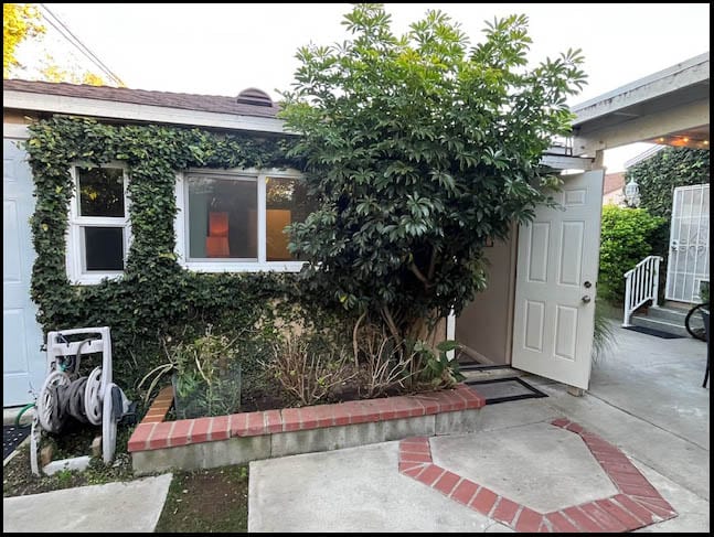 Foto del edificio - 4350 Corinth Ave