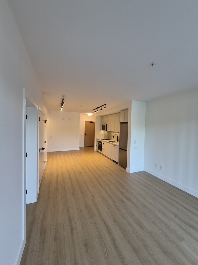 Building Photo - 3055 Murray St