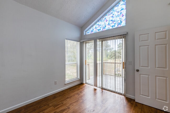 3 habitaciones, 2 baños - 102 m² - Timberland Apartments