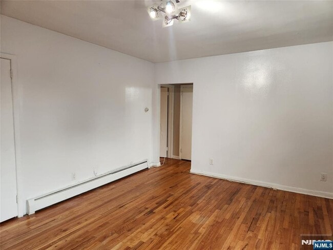 Building Photo - 68 W Main St