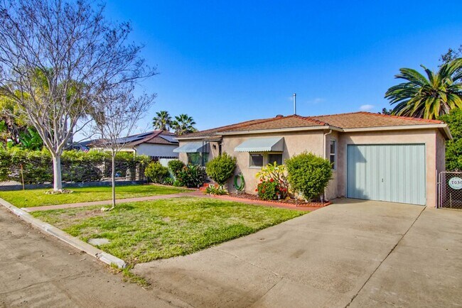 Foto del edificio - Charming 2 bedroom, 1 bath La Mesa Home Available Now**