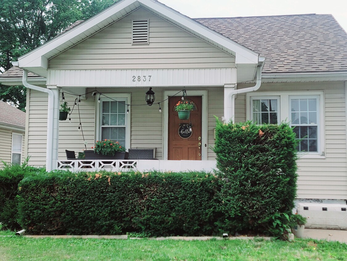 2837 Elm St, Quincy, IL 62301 House Rental in Quincy, IL