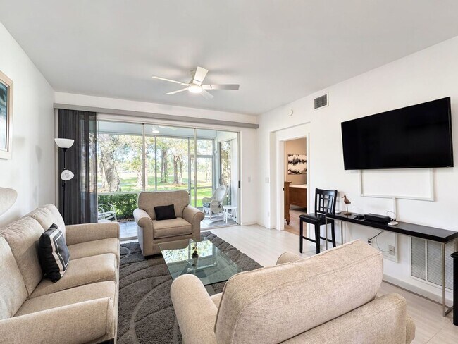 Building Photo - Beautifully furnished 2BR/2BA first-floor condo