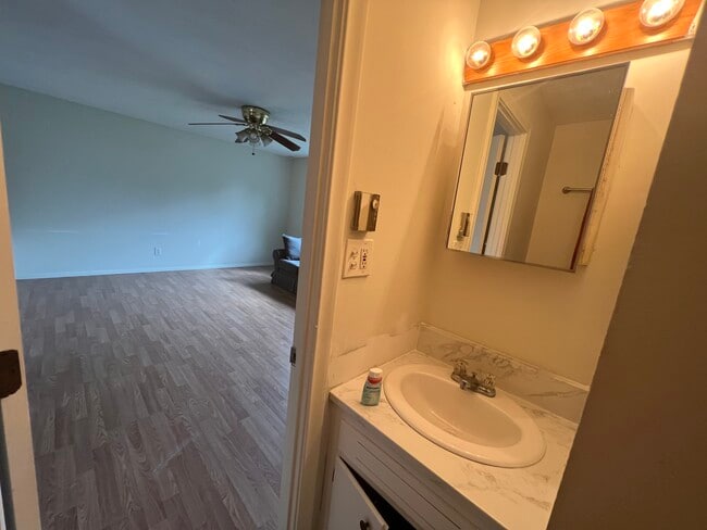 Foto del edificio - 59 6th St