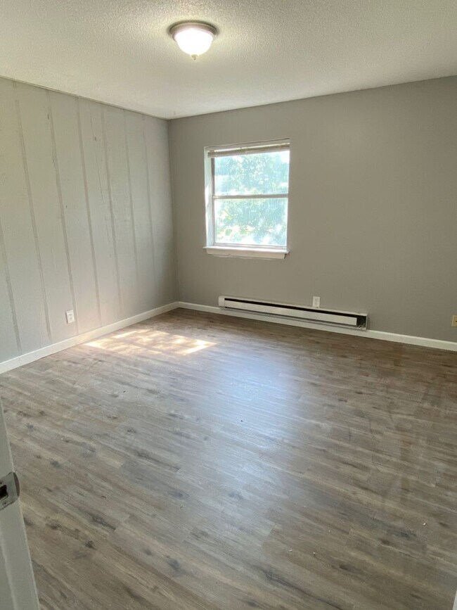 Foto del edificio - Remodeled 2 Bedroom Apt in Columbia, MO