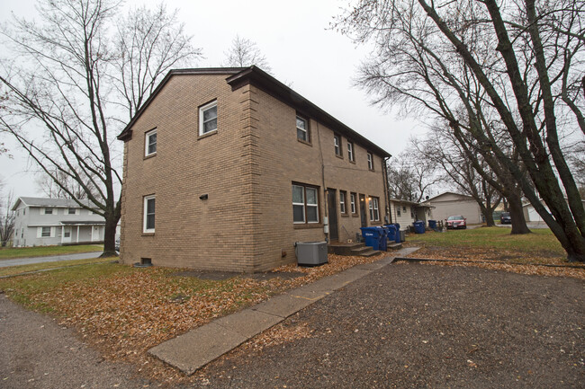 Building Photo - 1111 13th St S