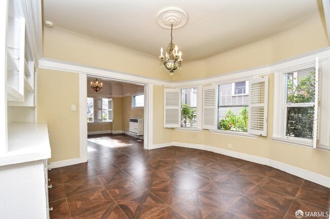 Building Photo - 652 65th St