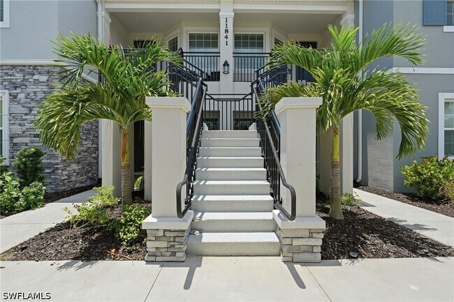 Building Photo - 11841 Venetian Lagoon Dr