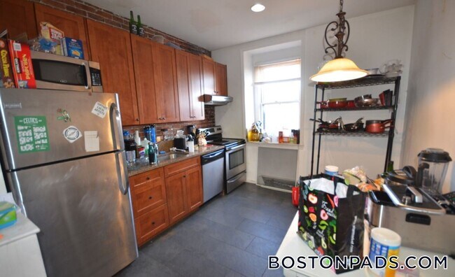 Foto del edificio - 486 Massachusetts Ave