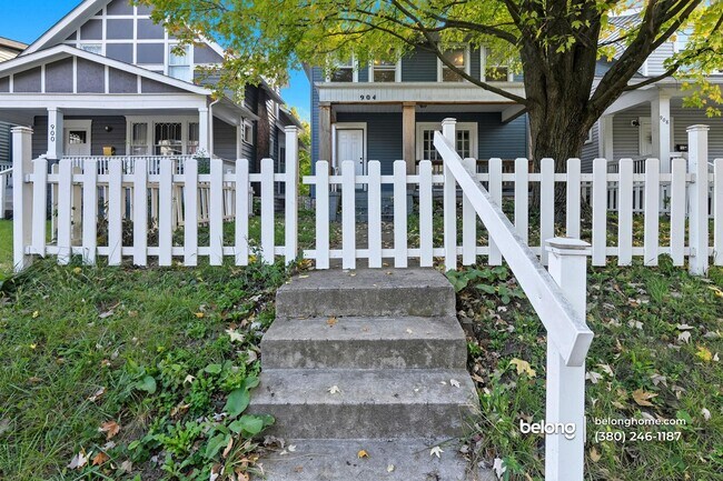 Foto del edificio - 904 Studer Ave