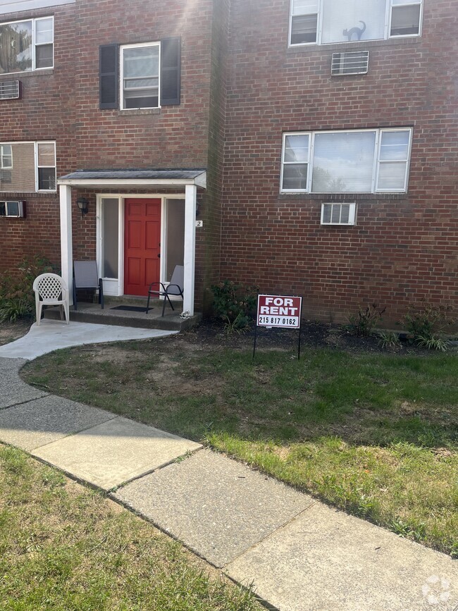 Building Photo - 512 Philmar Ct