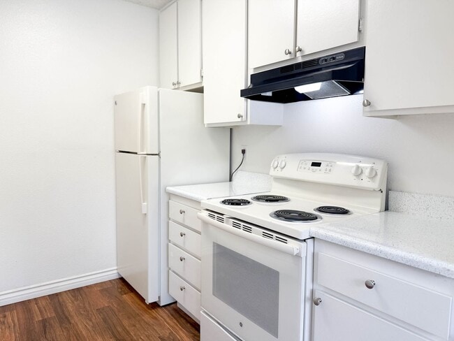 Interior Photo - Heatherwood Apartmements