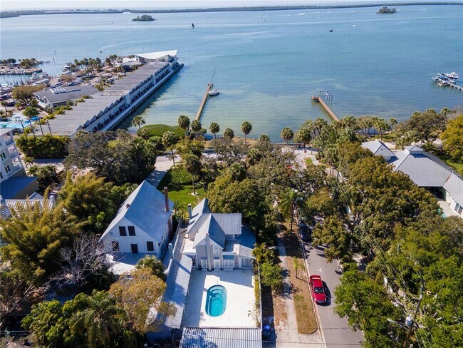 Foto del edificio - 835 Victoria Dr