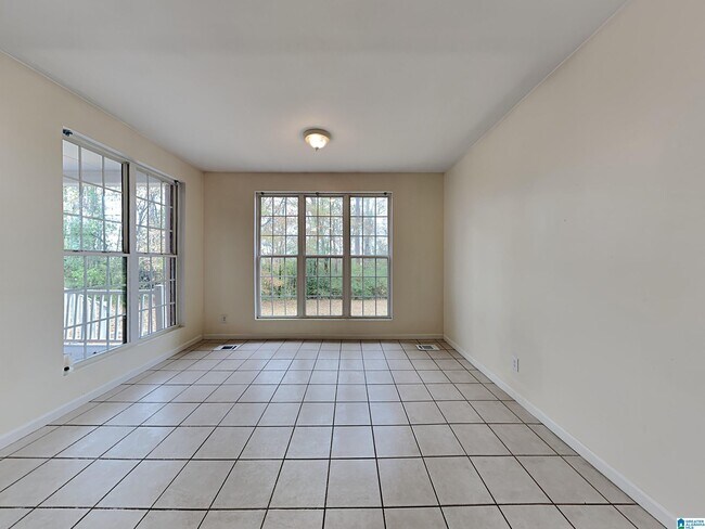 Building Photo - 1564 Berry Rd