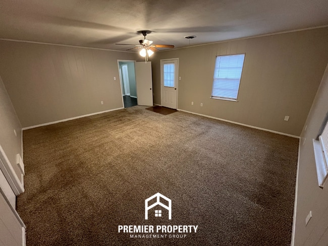 Building Photo - 2983 Cherry Rd